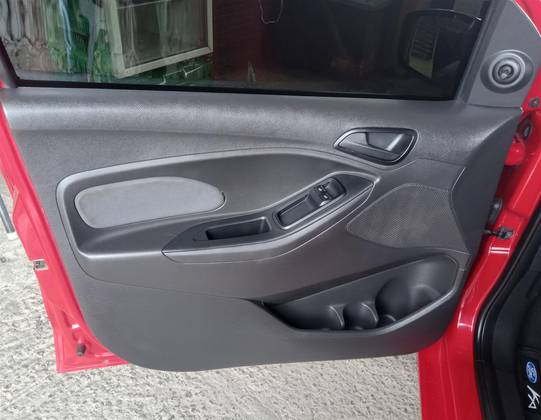 FORD KA 1.0 TI-VCT FLEX SE TRAIL MANUAL
